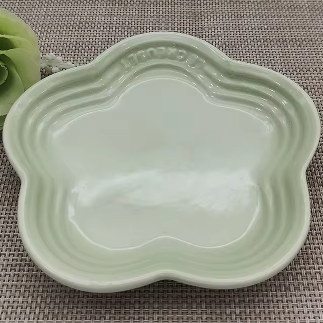 Franse keramische kattenschotel